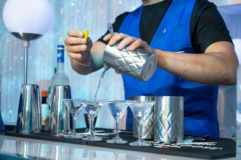 A Social Season of Elevated Fashion and Exquisite Martini Cocktails with GREY GOOSE Vodka
