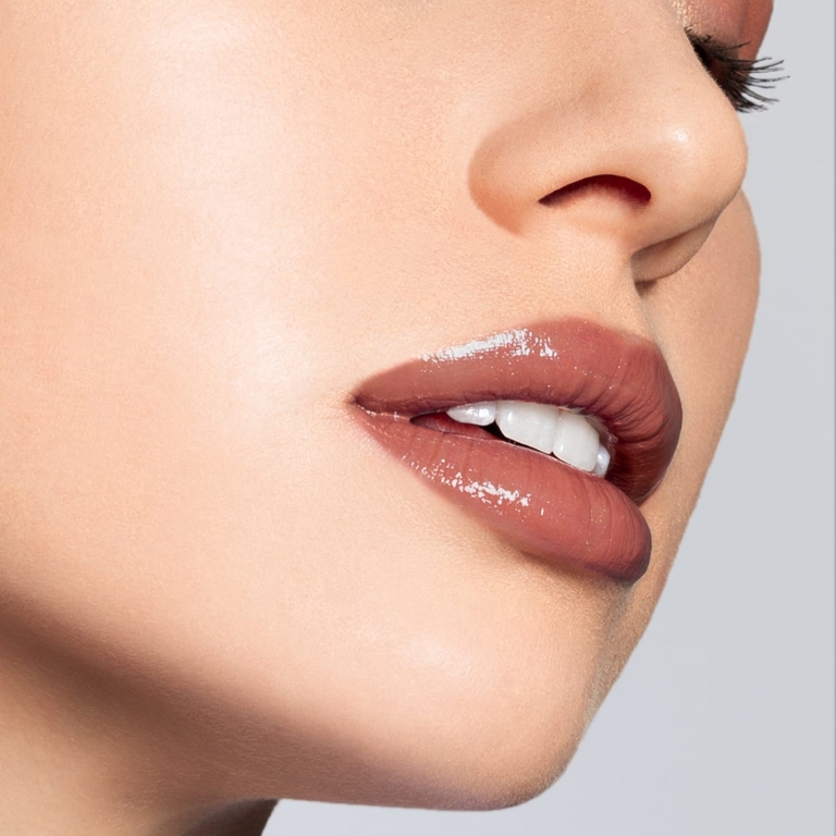 Think You Can't Achieve Bold Makeup Looks With Clean Beauty? Think Again.