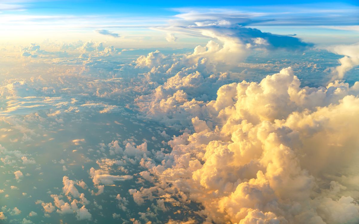 How to Avoid Jet Lag After Even the Longest Flights