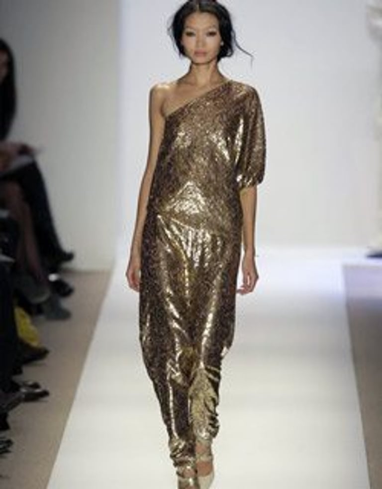 New York: Tommy Hilfiger, Malandrino, Ports 1961, Calvin Klein and Zac Posen Fall 2009