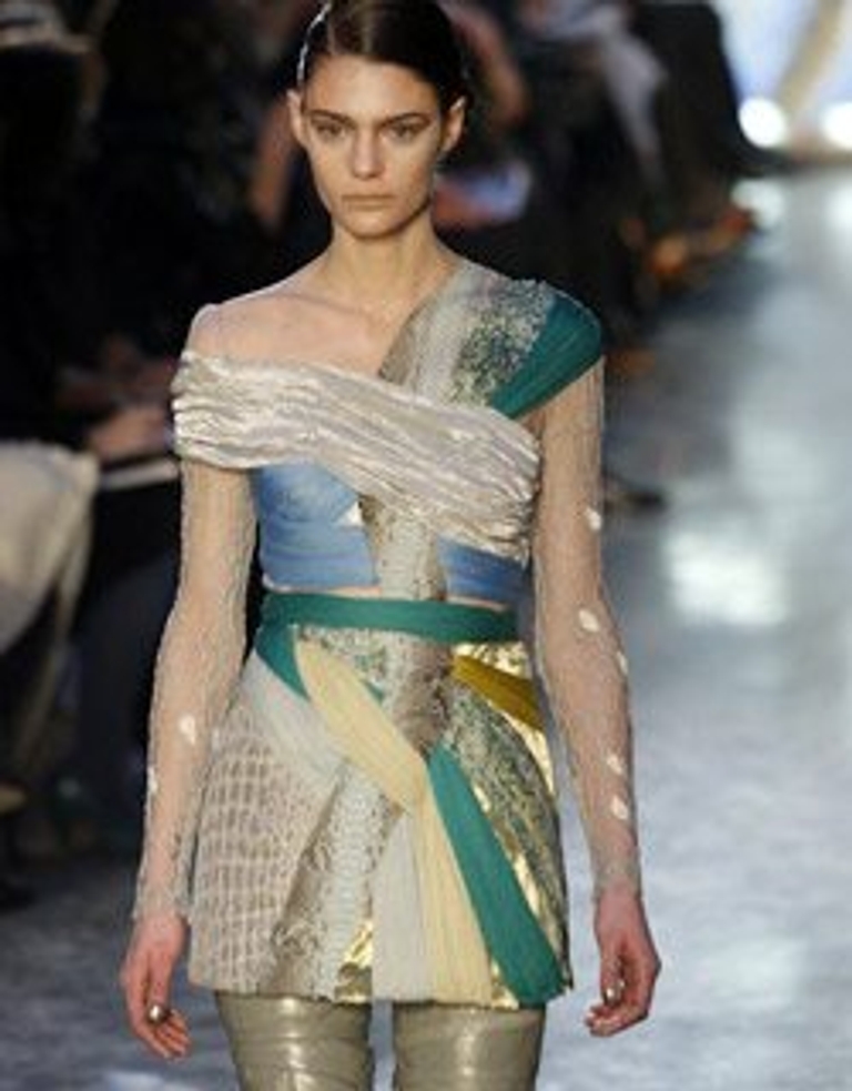 mar09rodarte3_250 New York: Matthew Williamson, Rodarte, Derek Lam, Diesel, Max Azria and Narciso Rodriguez Fall 2009