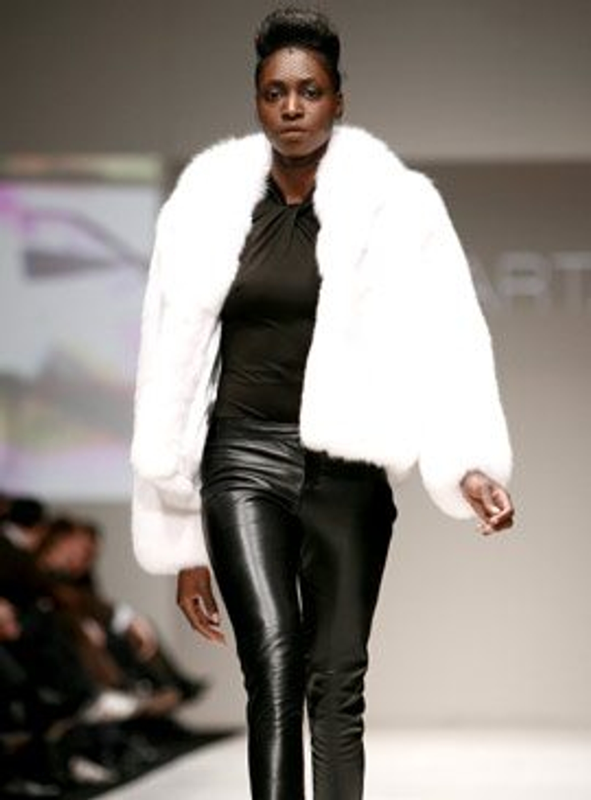 PINK TARTAN Fall 2009. Photography by Jess Baumung