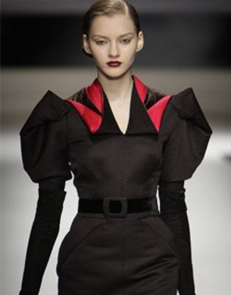 mar09rimondi1_250 Milan: Prada and Aquilano.Rimondi Fall 2009