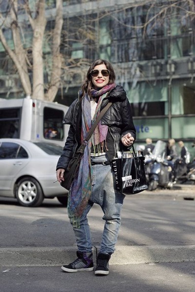 Lovelies in Milan: Drop kicks