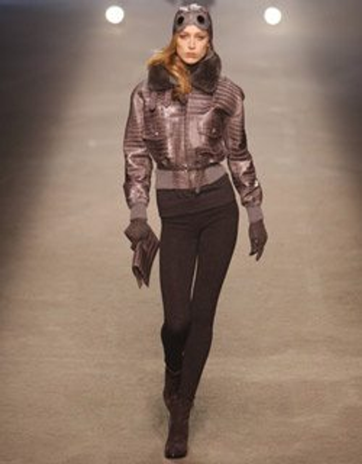 HERMÈS Fall 2009. Photography by Peter Stigter