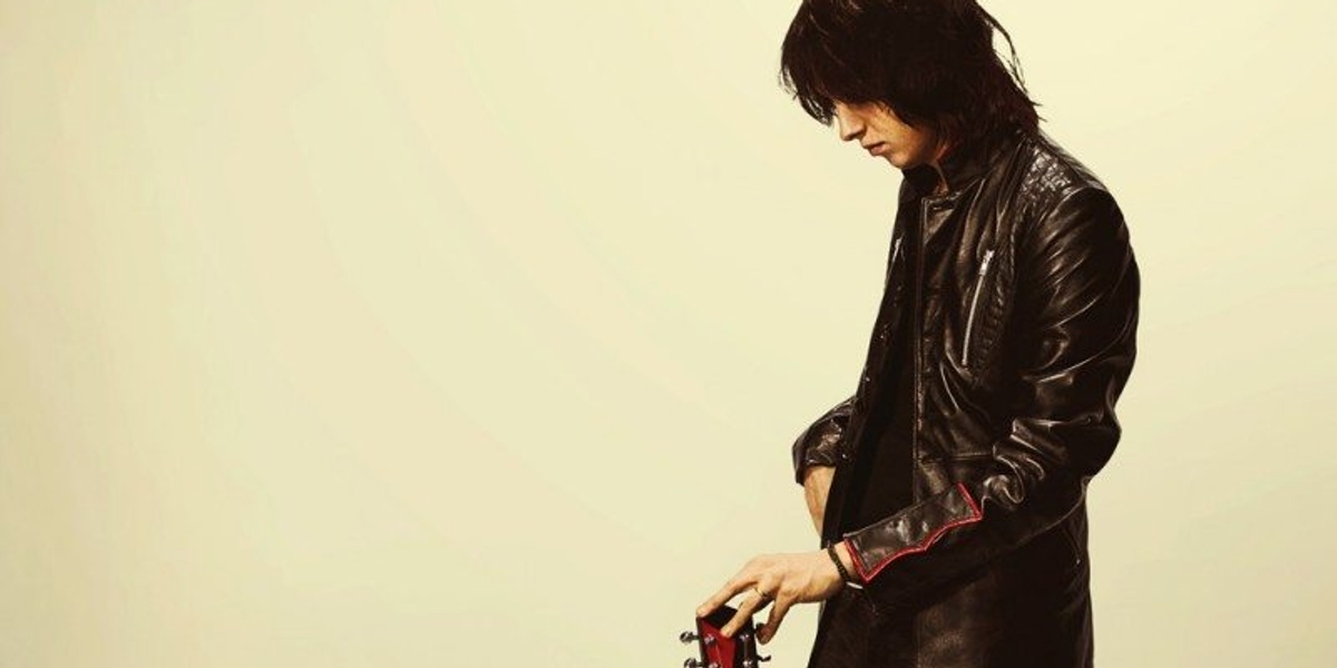 Julian Casablancas / Phrazes for the〜 Julian Casablancas - Phrazes For The Young - Amazon.com Music