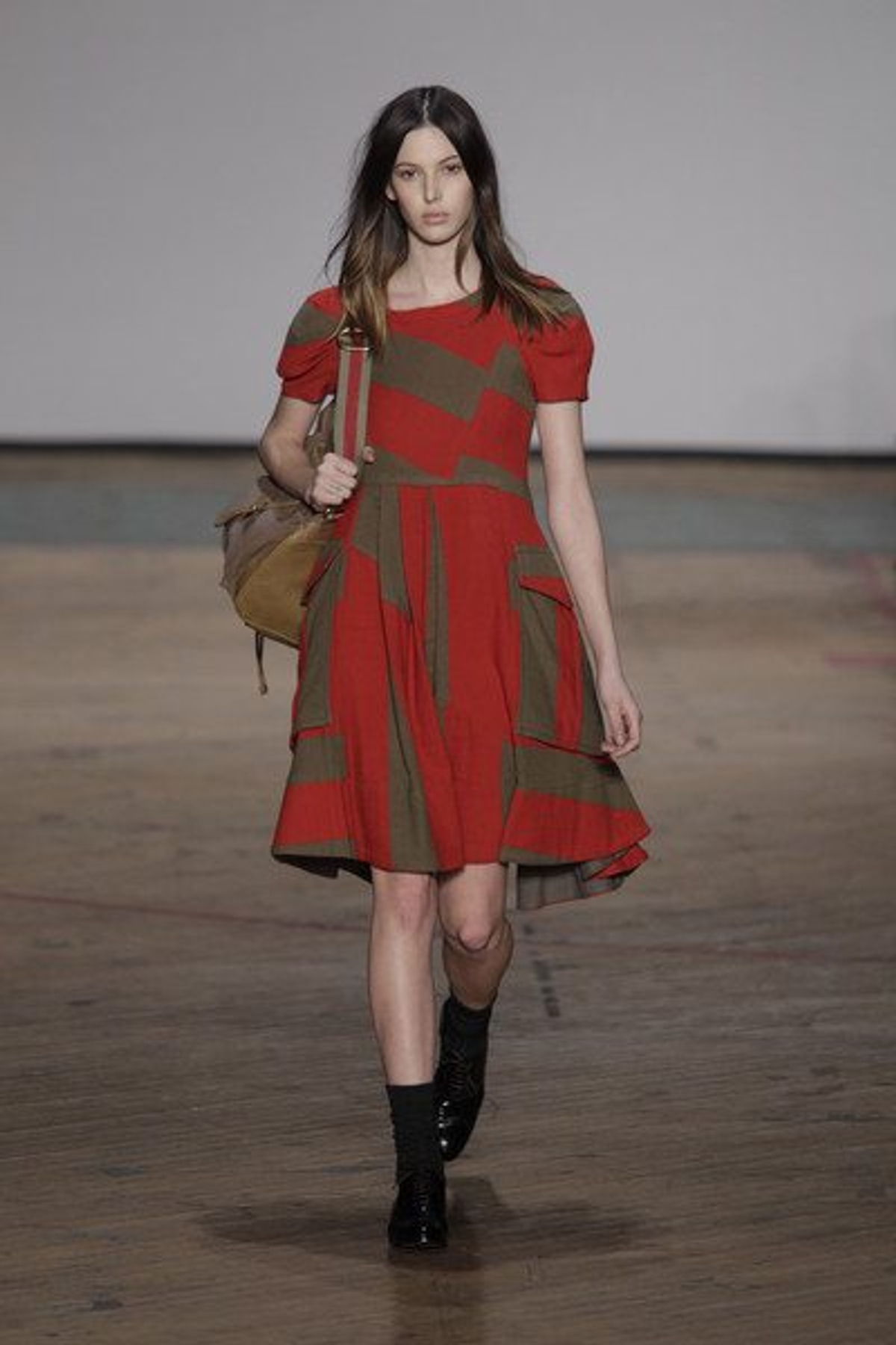 MARC BY MARC JACOBS Fall 2010. Photography by Peter Stigter