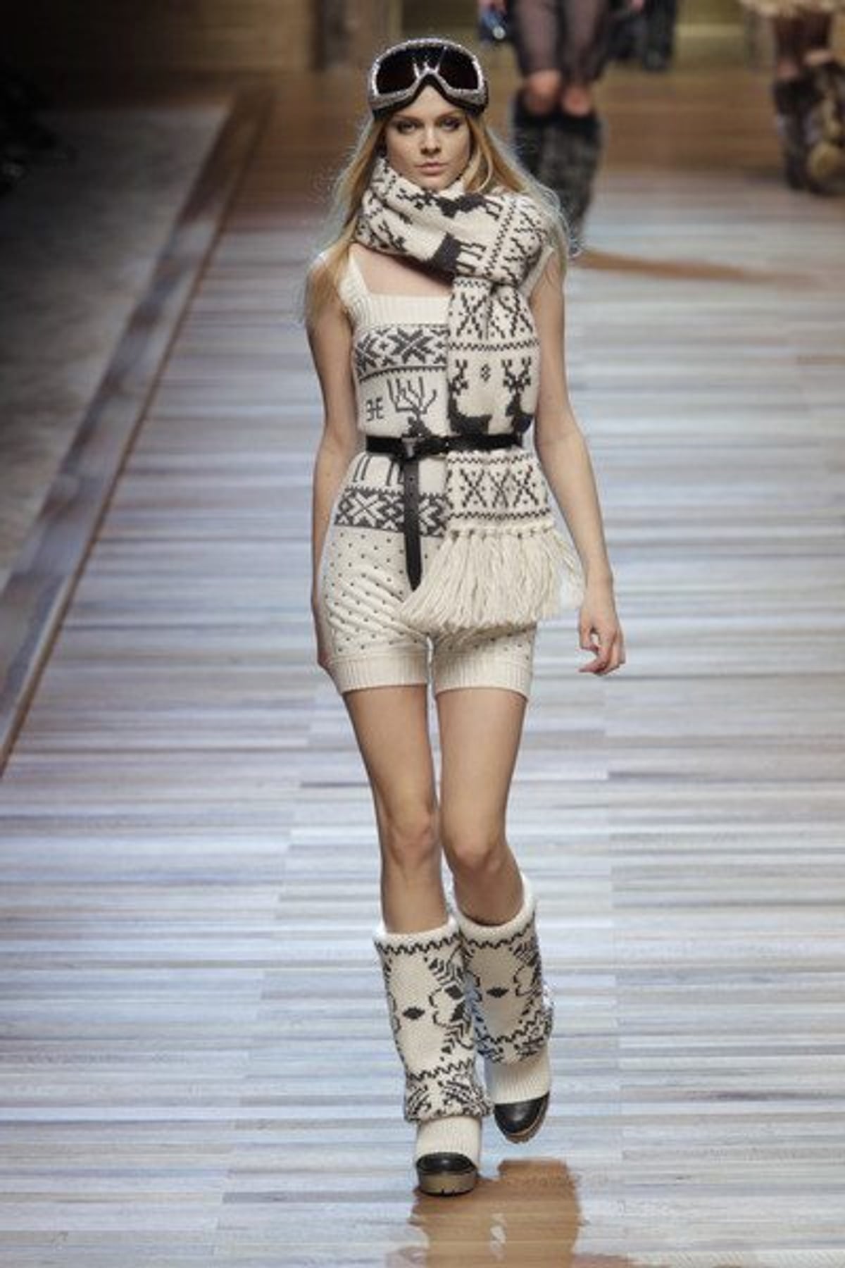 D&G Fall 2010. Photography by Peter Stigter