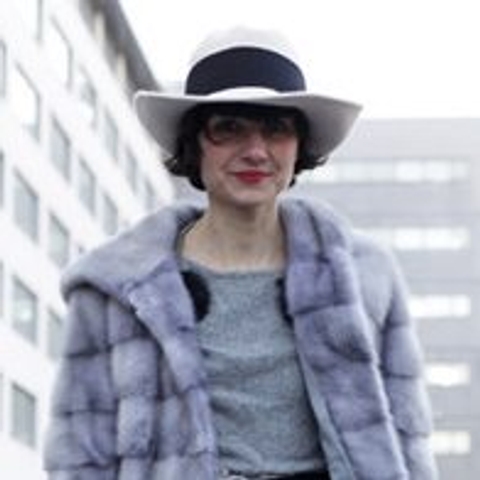 Paris street style: Blown away