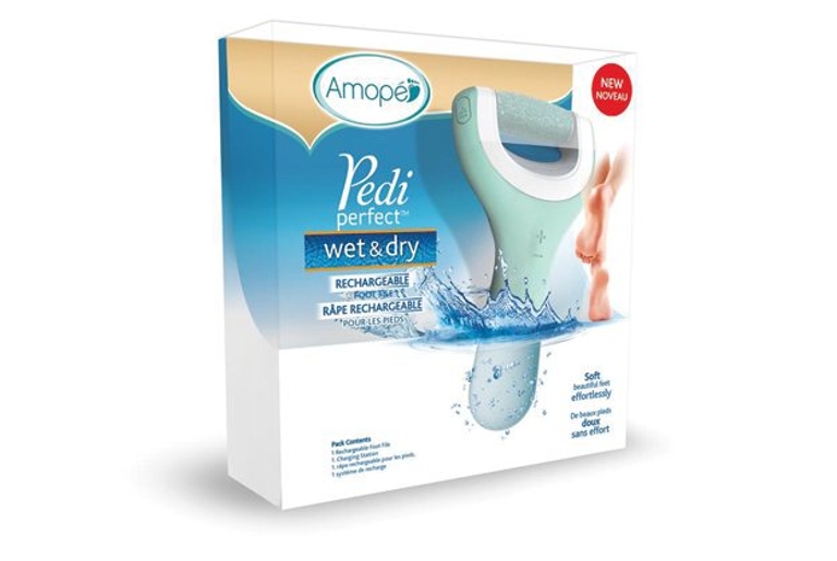 Summer prep 101: How to enjoy smooth legs and soft feet all season long (no razors involved!)