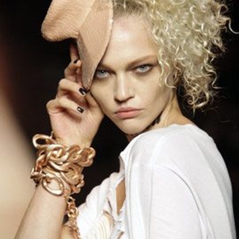 FASHION Loves...Links and chains