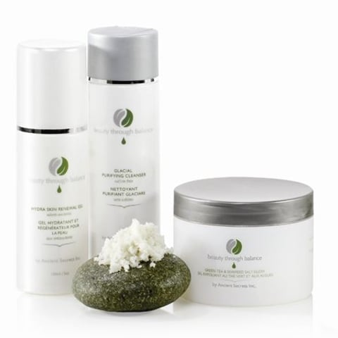 Vancouver beauty line packs in organic seaweed and glacial clay