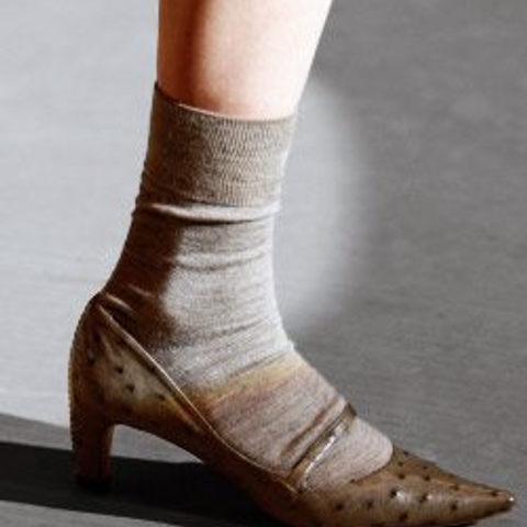 Vote: Pointy-toe kitten heels, yes or no?