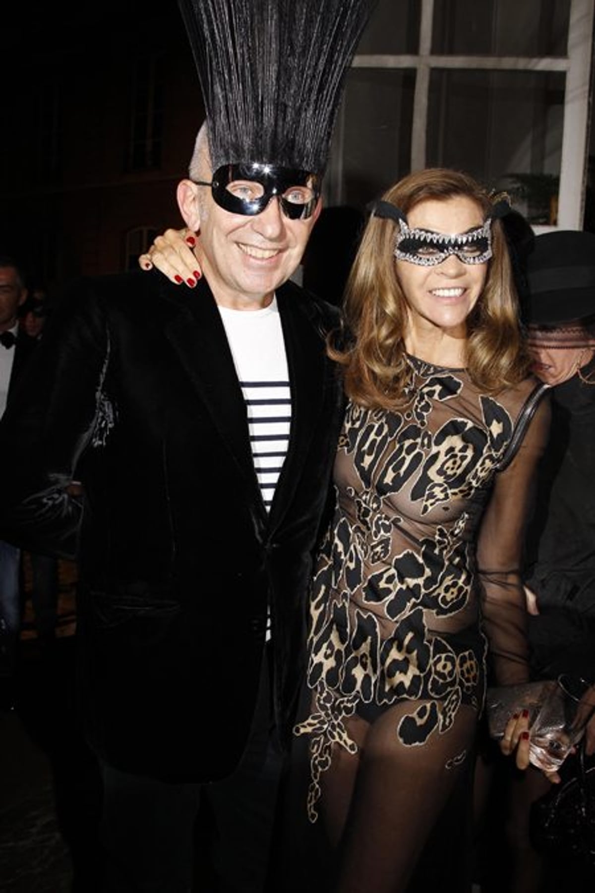 Guess who? Photo by Eric Ryan/Getty Images