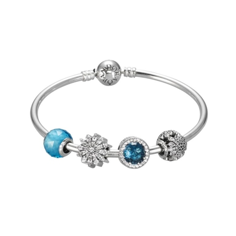 Editor’s Eye: Beautiful jewellery ideas to charm everyone on your holiday list