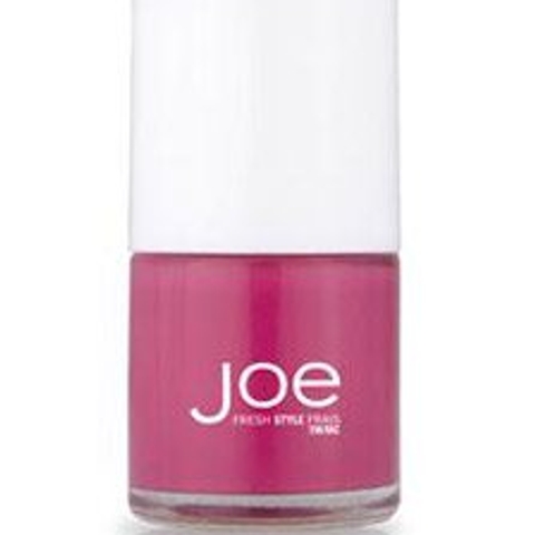 The daily steal: Fuchsia nail polish, $4