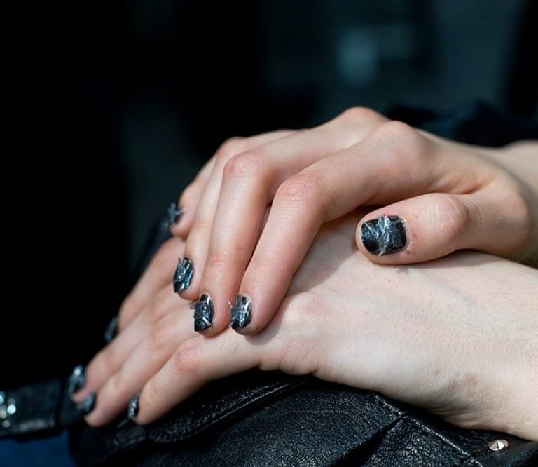 TFW backstage beauty: Pink Tartan