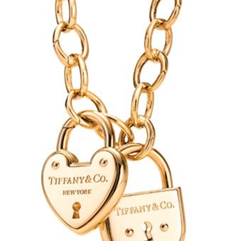 Alberta shop notes: Attention jewellery lovers