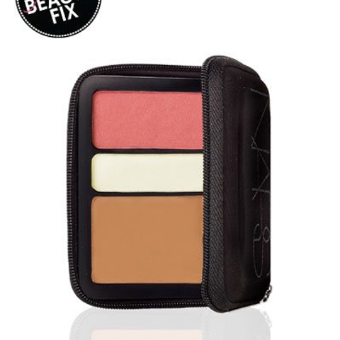 Afternoon beauty fix: Touch up at work without having to bring your entire makeup collection with you