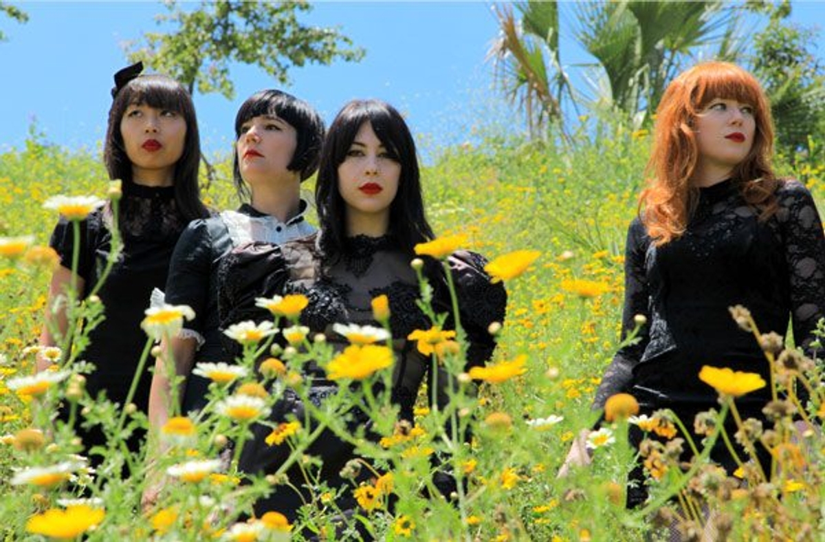 Dum Dum Girls