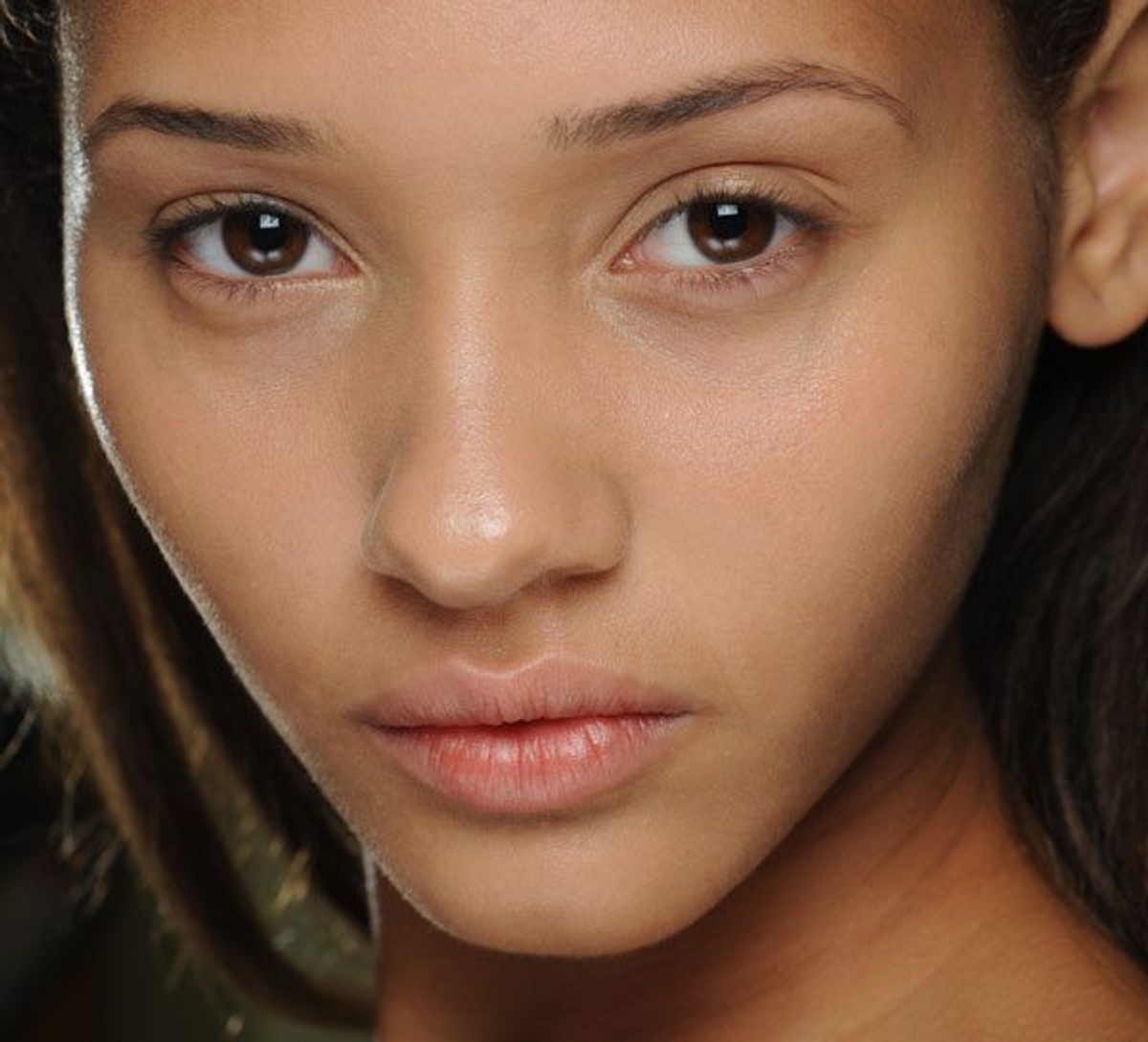 LFW backstage beauty: A red wine–stained, snogged mouth at Giles