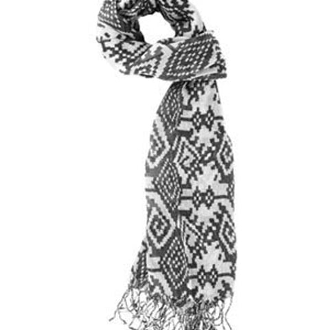 Daily steal: Printed scarf, $8
