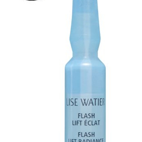 Afternoon beauty fix: Perk up your face in a flash, even after your makeup’s done!