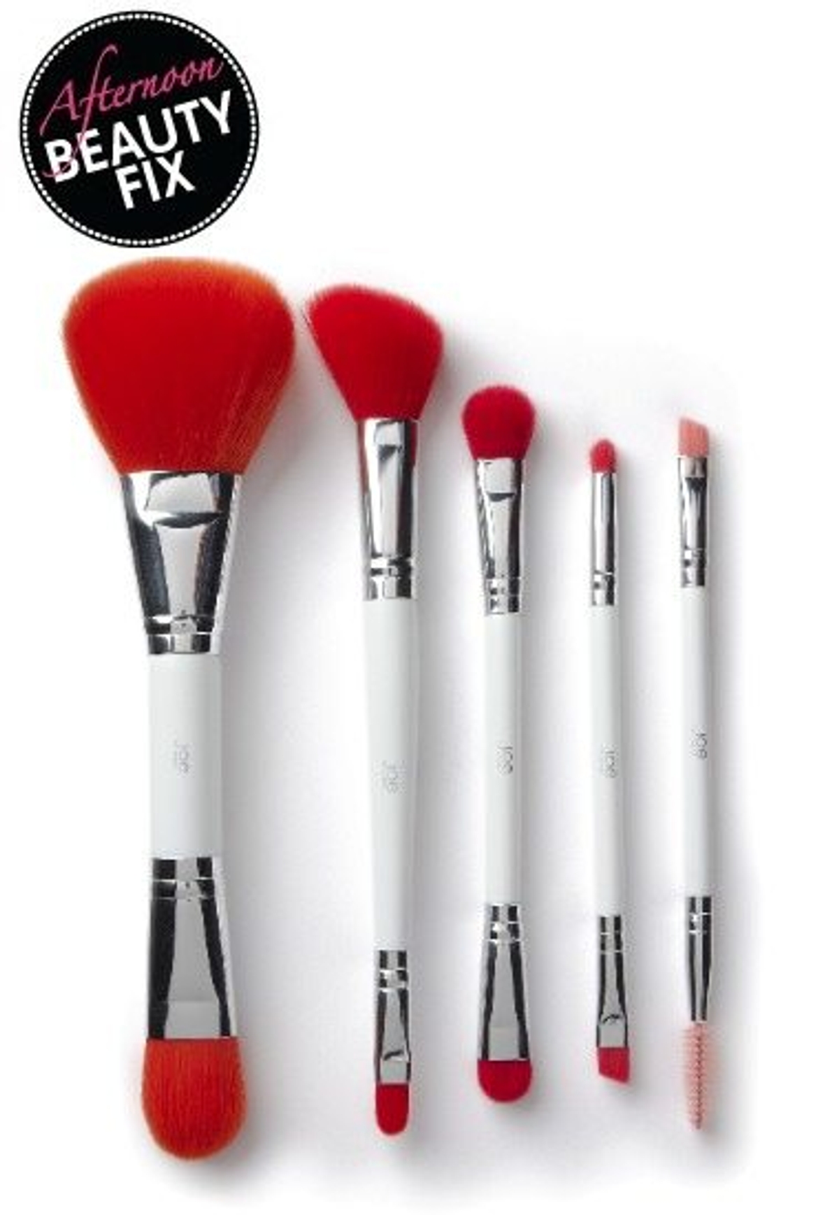 Afternoon beauty fix: A duo application of blush deserves this duo brush