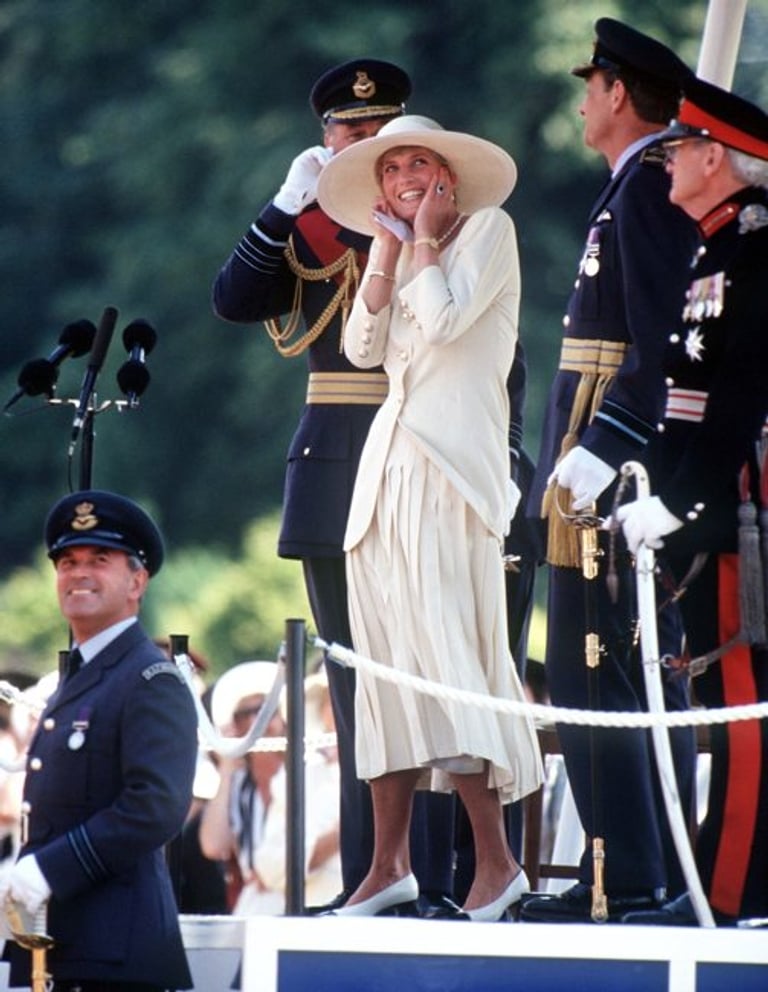 Princess Diana after her 30th birthday in July 1991 Happy 30th birthday, Kate Middleton! From Queen Elizabeth to Princess Diana, we take a look at what it’s like to be 30 and royal