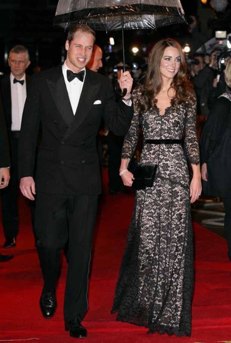 Kate Middleton at War Horse premiere Happy 30th birthday, Kate Middleton! From Queen Elizabeth to Princess Diana, we take a look at what it’s like to be 30 and royal