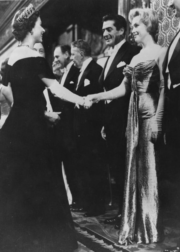 Queen Elizabeth meets Marilyn Monroe Happy 30th birthday, Kate Middleton! From Queen Elizabeth to Princess Diana, we take a look at what it’s like to be 30 and royal