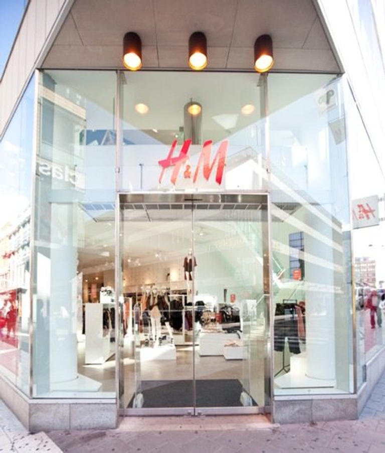 H&M H&M confirms that a new stand-alone chain of stores will launch in 2013, and we’re hoping they’ll be high-end!
