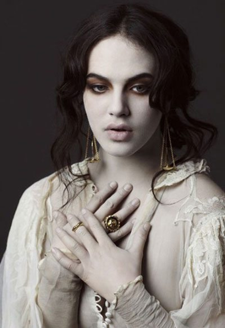 Dominic Jones Ad Campaign with Jessica Brown Findlay Gratuitous Downton Abbey post: 8 things you can savour now that season 2 has come to a close