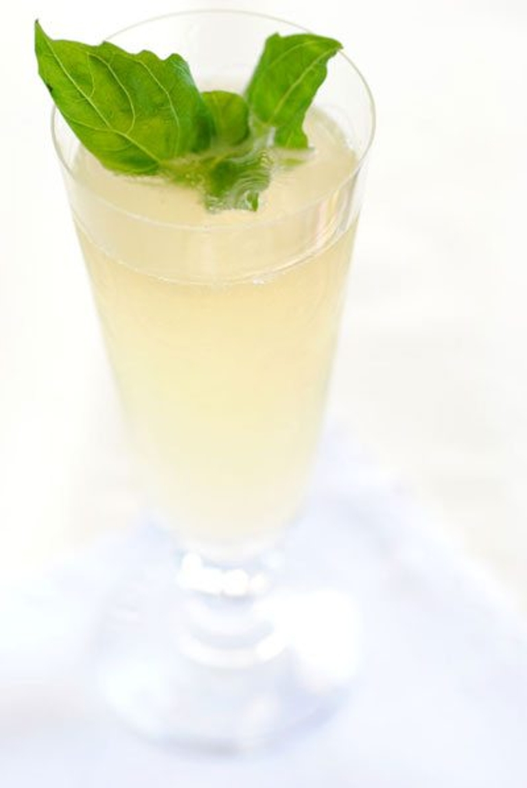 Downton Abbey custom drinks, The Kitchn Gratuitous Downton Abbey post: 8 things you can savour now that season 2 has come to a close