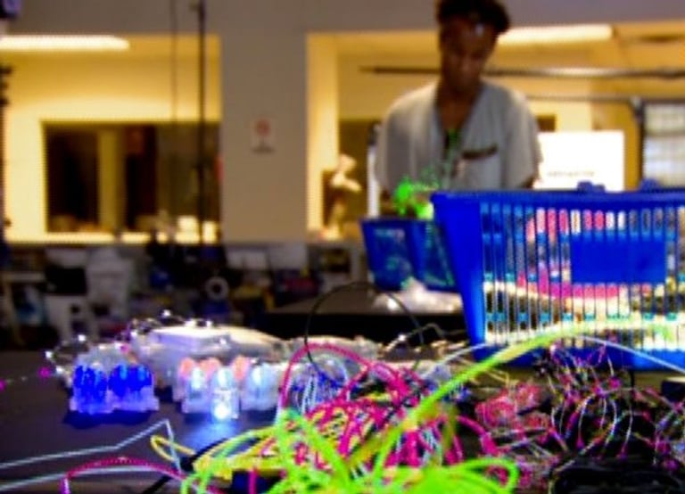 Project Runway All Stars recap: The 5 remaining designers are challenged to turn garbage into black light costumes