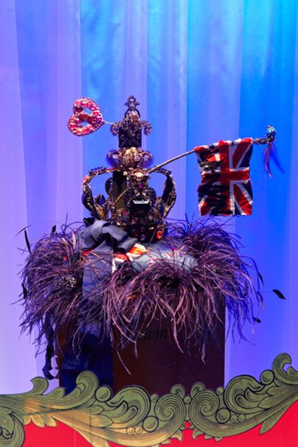 Lanvin's crown. Photography courtesy of Image.net