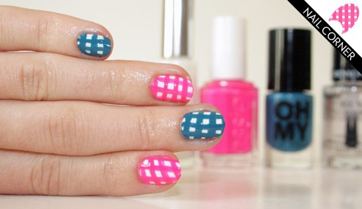 Nail Corner: Get ready for a picnic with gingham-print nail art!