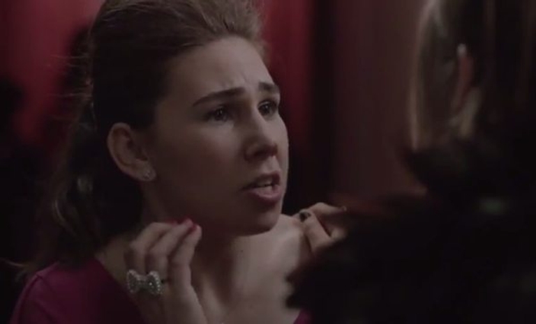 Girls Recap: Everyone from Brooklyn and two thirds of Manhattan go to a party, someone smokes crack and Hannah maybe finally gets what she wants from Adam?