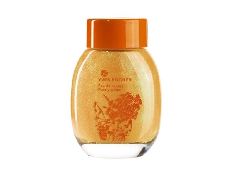 Yves Rocher Pearly Water Beauty Fix: How to add volume to thin hair in hot weather, why you should embrace your shiny skin and a surefire way to avoid breakouts when you apply sunscreen