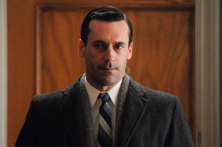 Mad Men Recap: Season 5 closes out with more affairs (and hints of future affairs!), more sixties-era psychosis and more punch-outs!