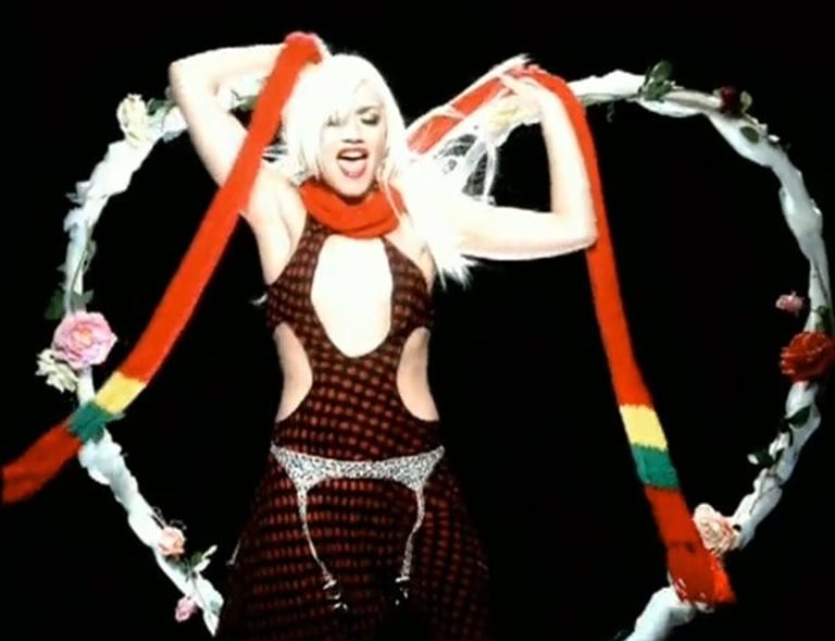 Gwen Stefani Rasta On the eve of No Doubt's comeback, we look back at Gwen and the band's top 10 fashion moments (bindis, braces and all!)