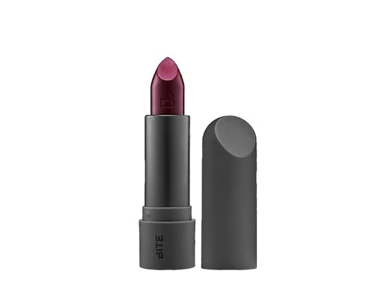 Beauty Fix: How to wear fall makeup trends today, prevent your dye job from fading and should you switch to a biodegradable nail polish?