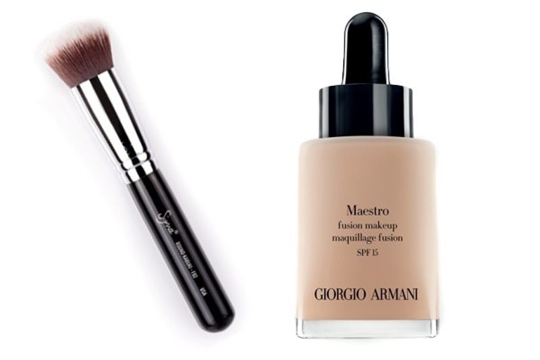 Armani Maestro Foundation Sigma brush