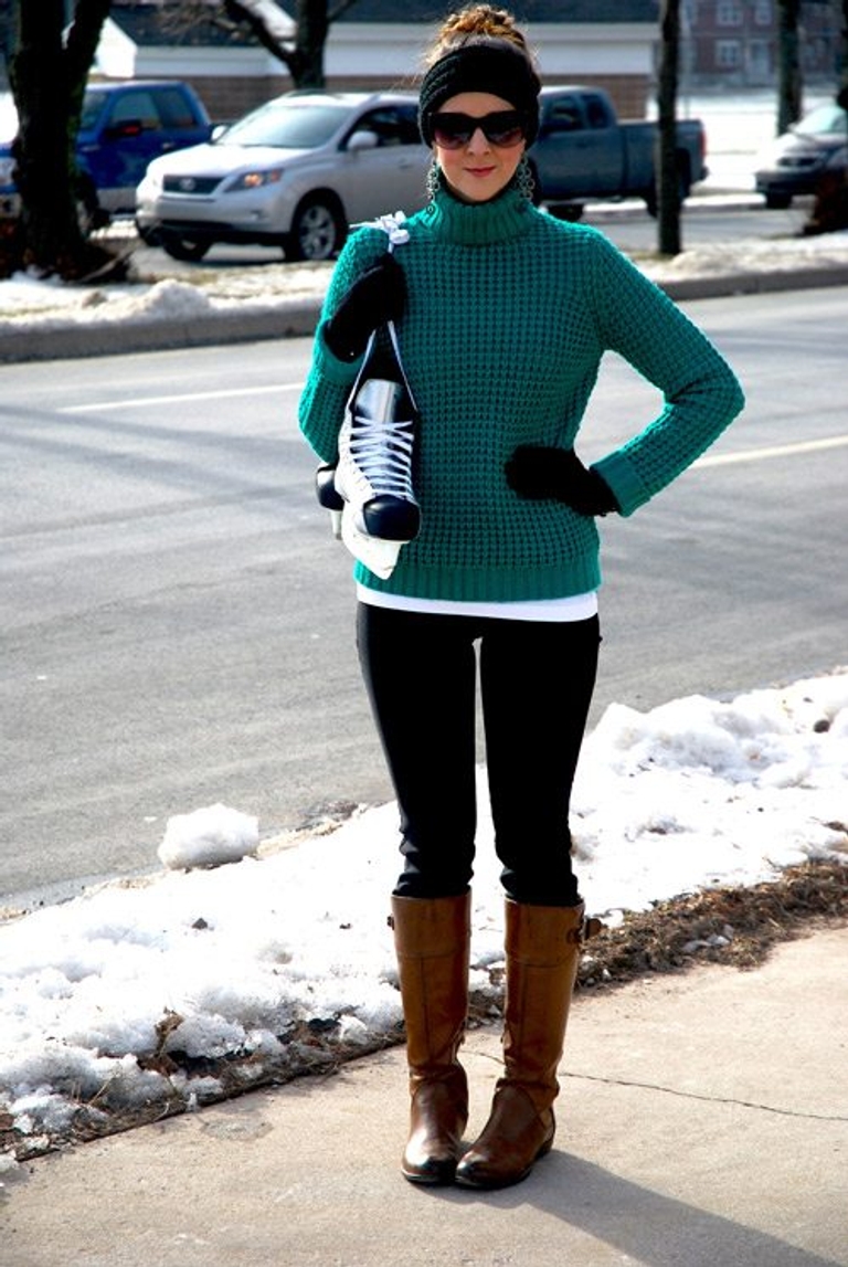 Winter Knits Kayla Short