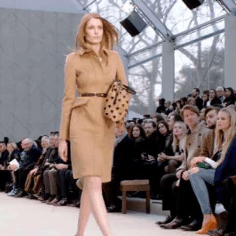 Burberry: Watch the Fall 2013 fashion show livestream now!