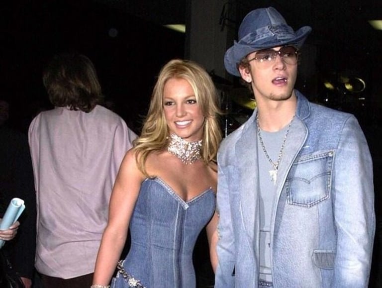 Into-the-gloss-britney_justin