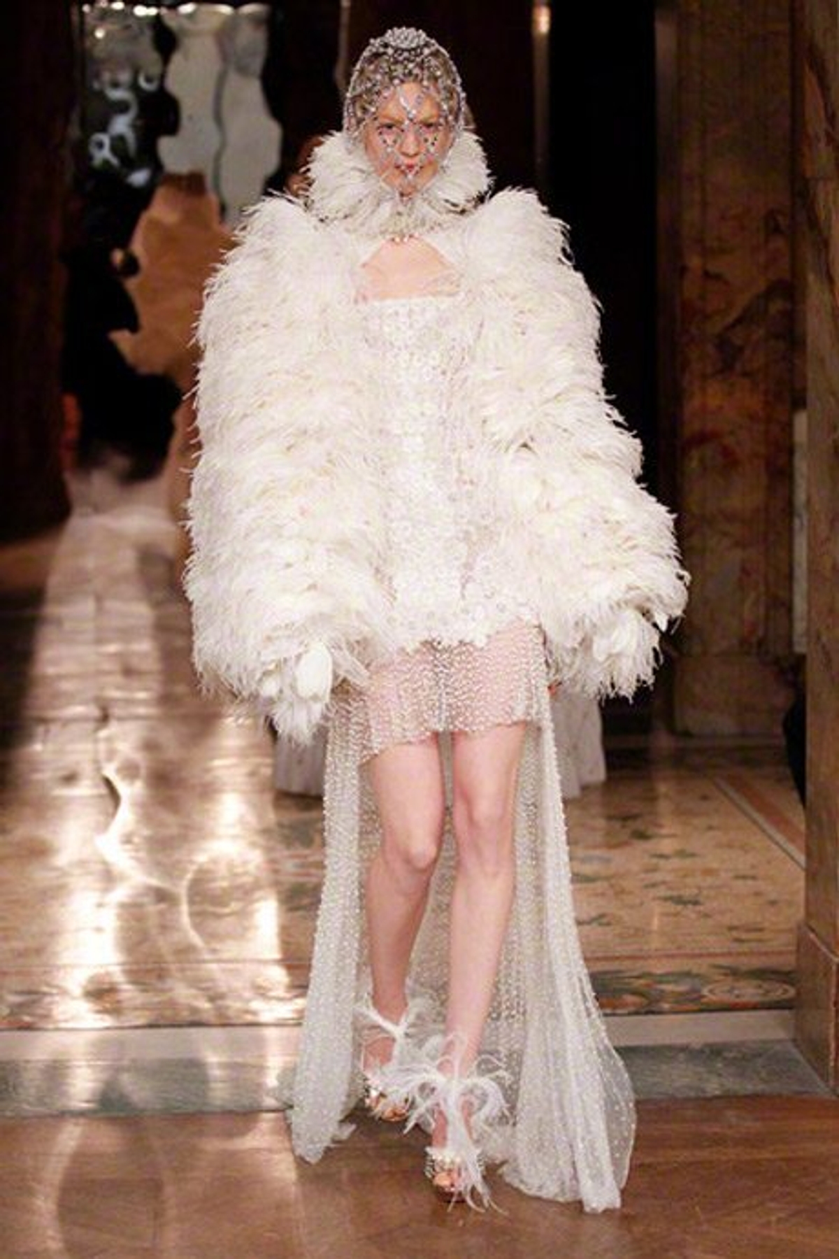 Alexander McQueen Fall 2013