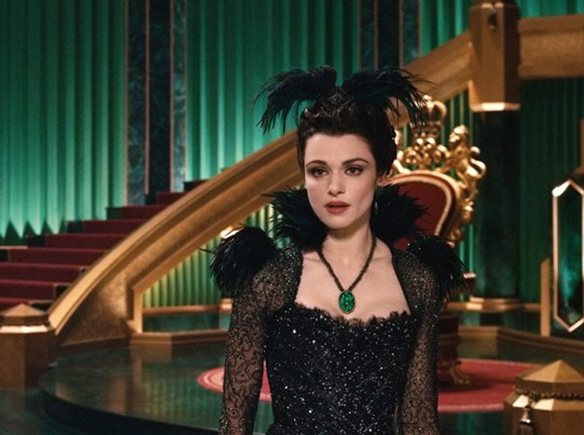 Oz the Great and Powerful Costumes