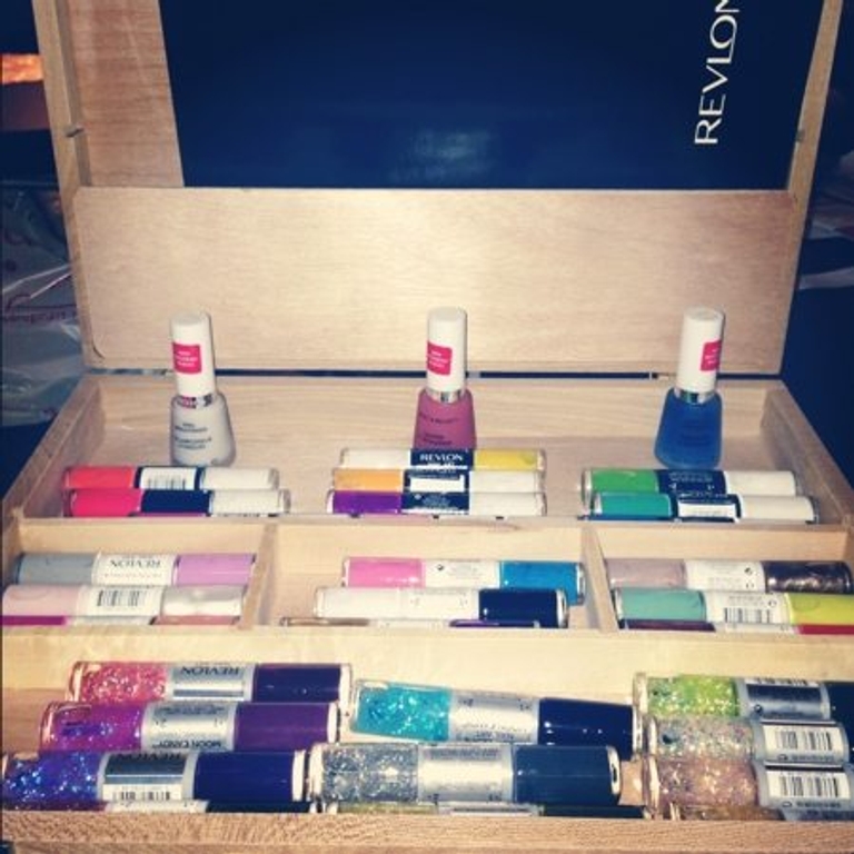 Revlon nail art Revlon nail art