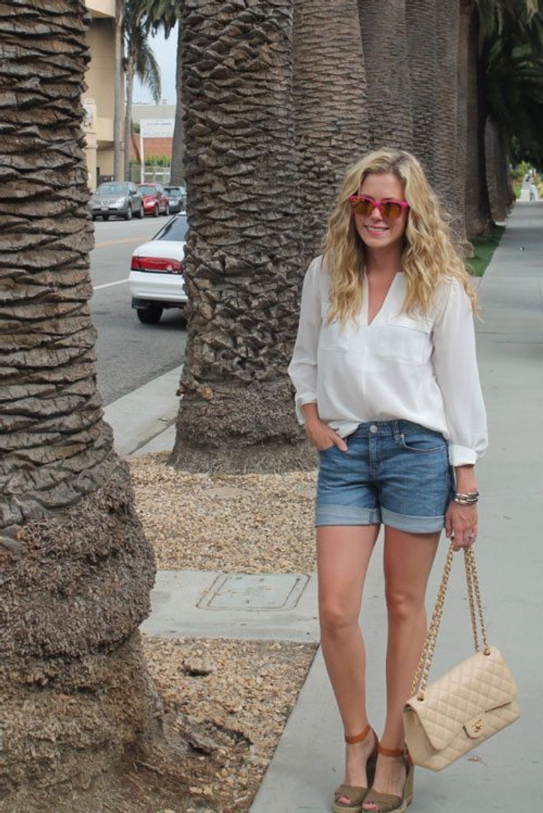 How to Wear Denim Shorts Whitney Cosgrave